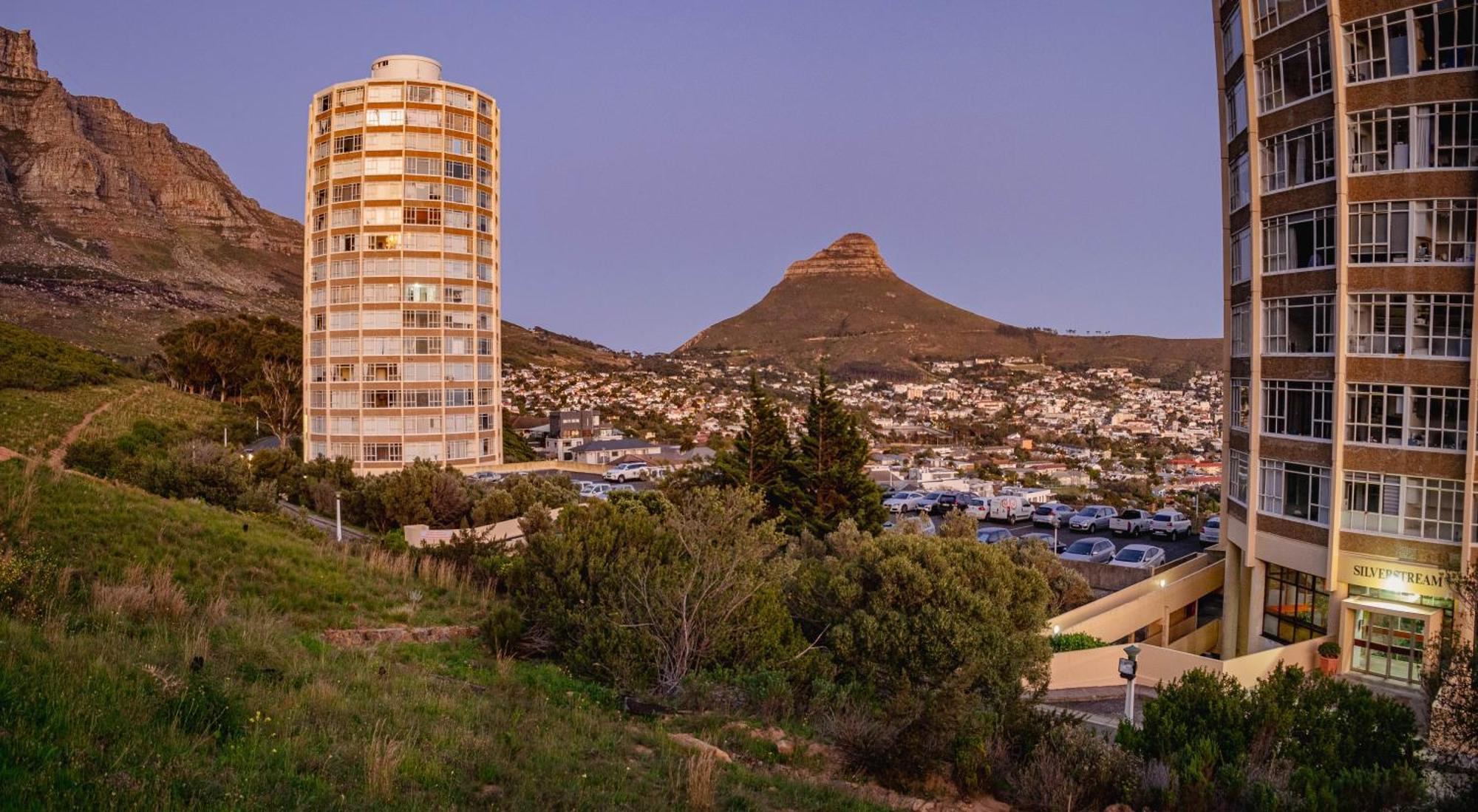 Apartment Luxury 1bdrm With A View!